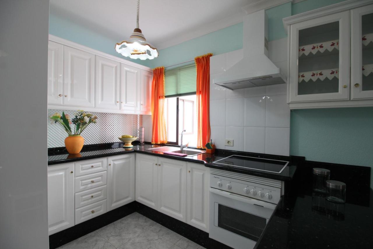 Vivienda Oscar Apartment Puerto De Naos ภายนอก รูปภาพ